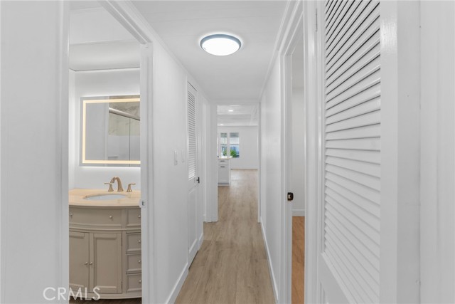 MLS #OC25191654 image #11