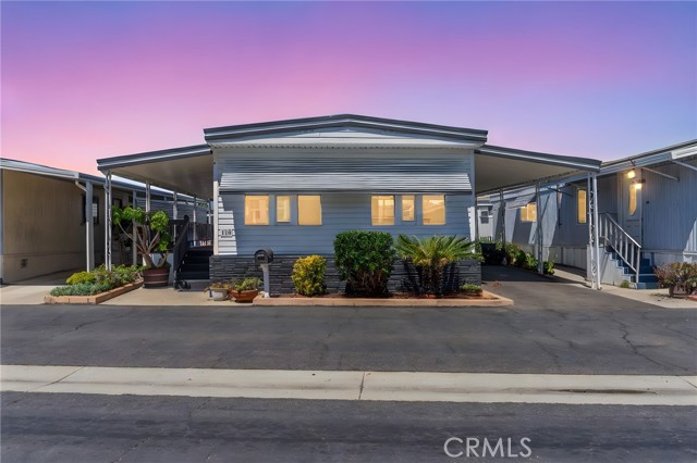 MLS #OC25191654 image #2