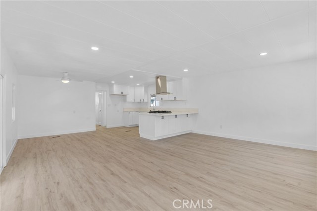 MLS #OC25191654 image #33