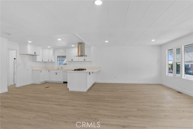 MLS #OC25191654 image #35