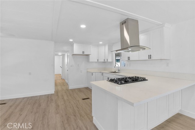 MLS #OC25191654 image #41