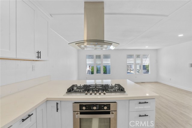 MLS #OC25191654 image #6