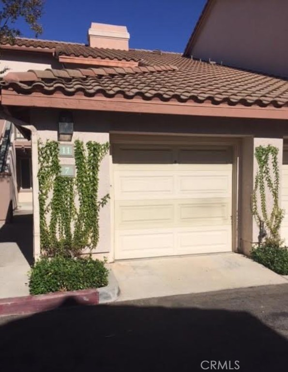 MLS #OC25191890 image #11