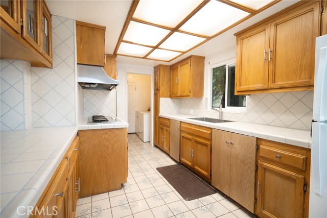 MLS #OC25192003 image #7