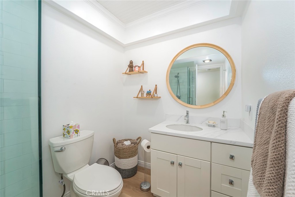 MLS #OC25192007 image #20