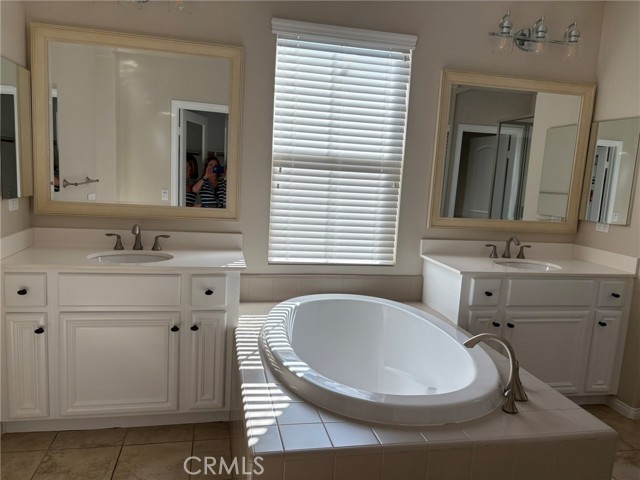 MLS #OC25192026 image #22