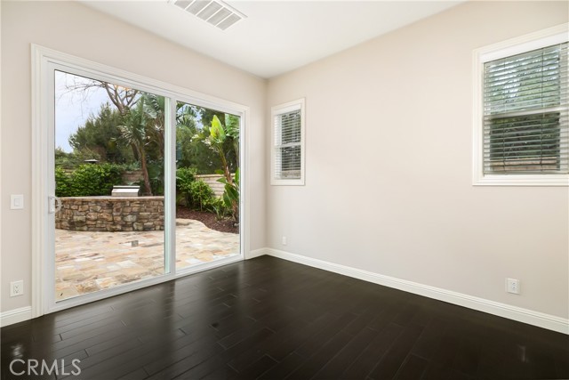 MLS #OC25192053 image #21