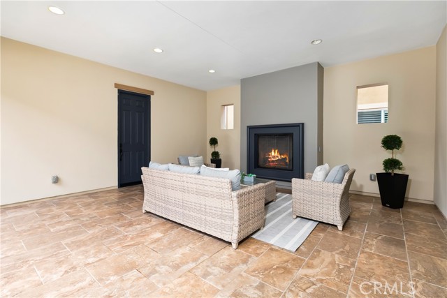 MLS #OC25192053 image #25