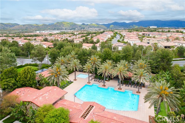 MLS #OC25192053 image #32