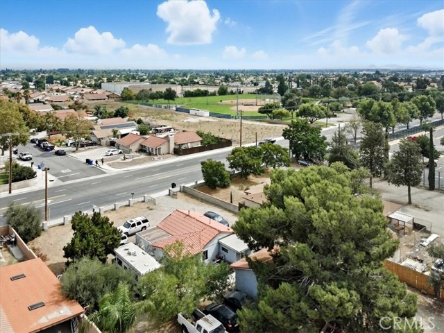 MLS #OC25192060 image #2