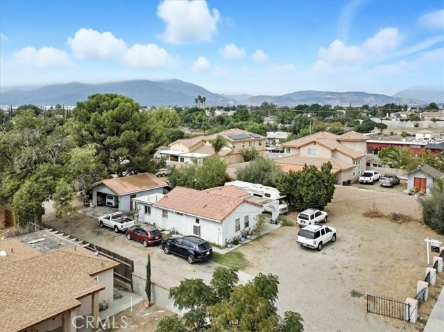 MLS #OC25192060 image #4