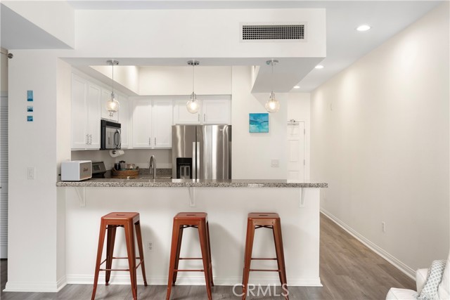 MLS #OC25192145 image #3