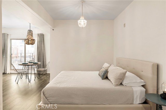 MLS #OC25192145 image #6