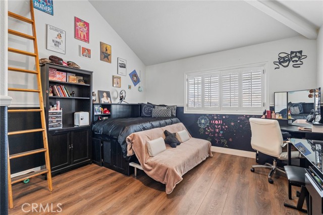 MLS #OC25192282 image #35