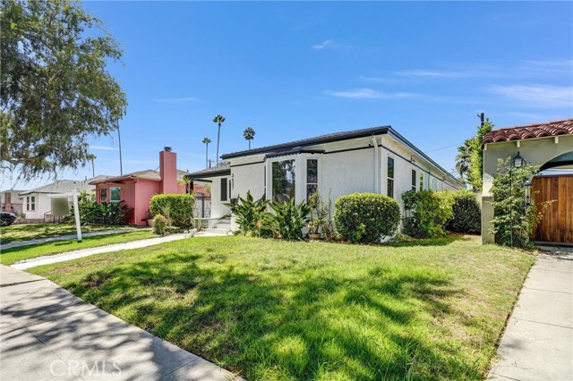 MLS #OC25192295 image #36