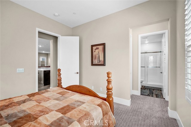 MLS #OC25192490 image #15