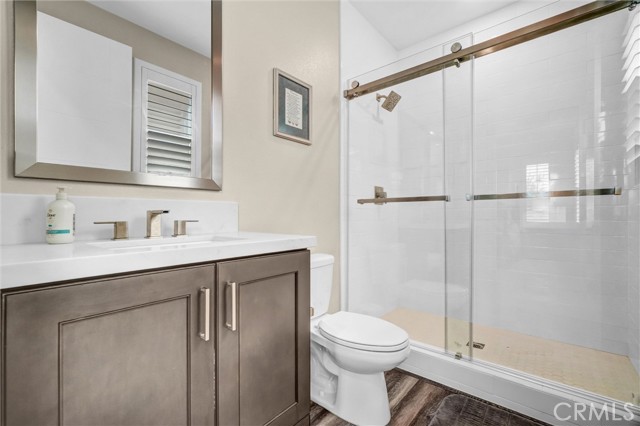 MLS #OC25192490 image #16