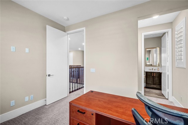 MLS #OC25192490 image #18