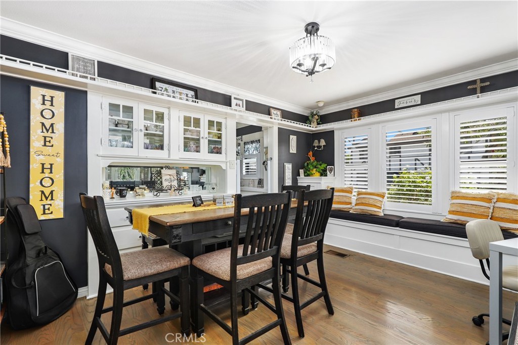 MLS #OC25192699 image #5