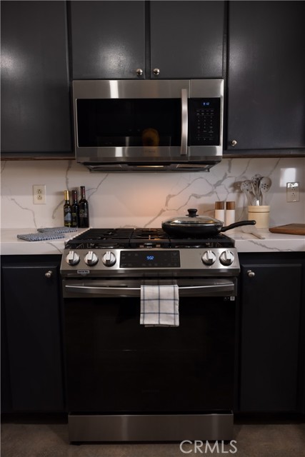 MLS #OC25192717 image #12