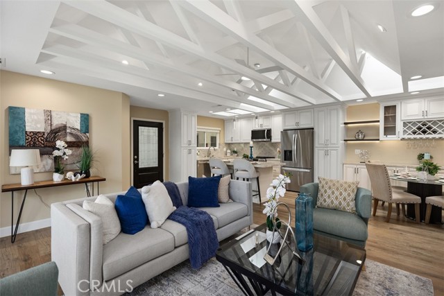 MLS #OC25192781 image #10