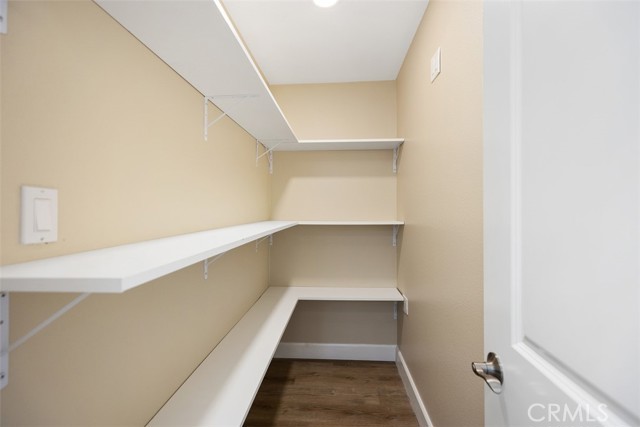 MLS #OC25192781 image #16