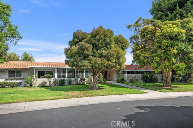 MLS #OC25192781 image #2