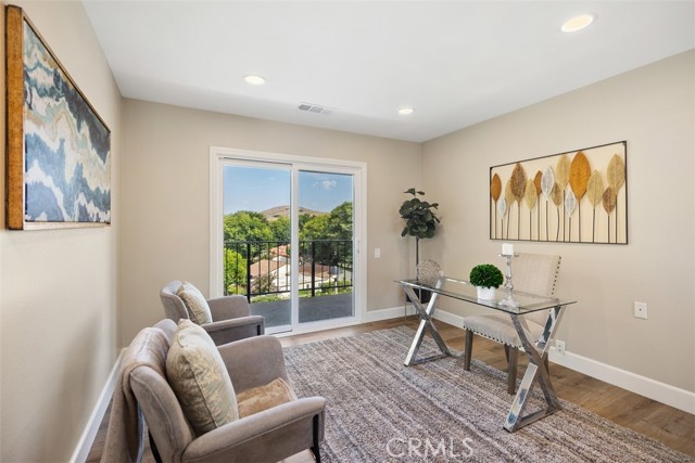 MLS #OC25192781 image #21