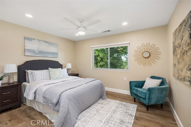 MLS #OC25192781 image #25