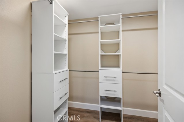 MLS #OC25192781 image #27