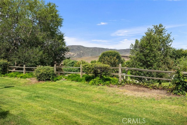 MLS #OC25192781 image #32