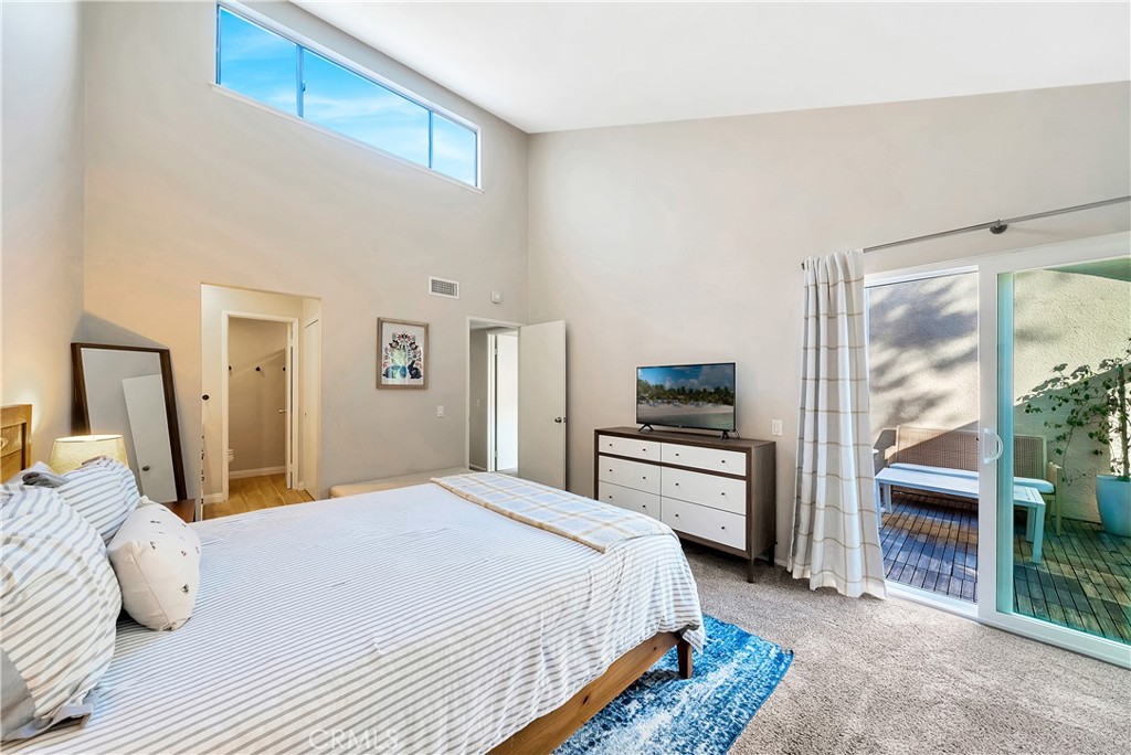 MLS #OC25193048 image #18