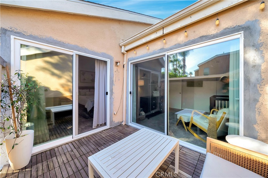 MLS #OC25193048 image #22