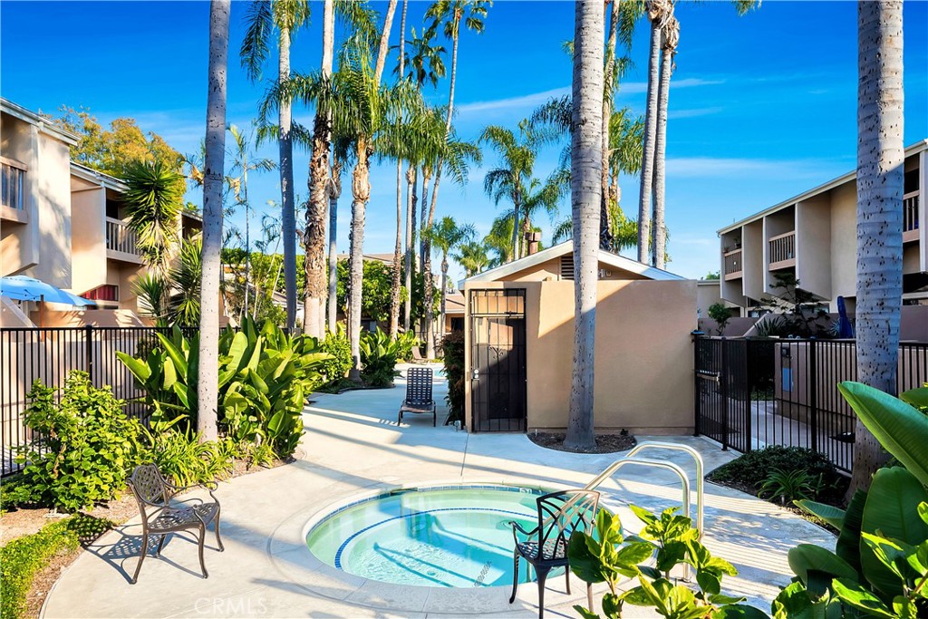 MLS #OC25193048 image #28