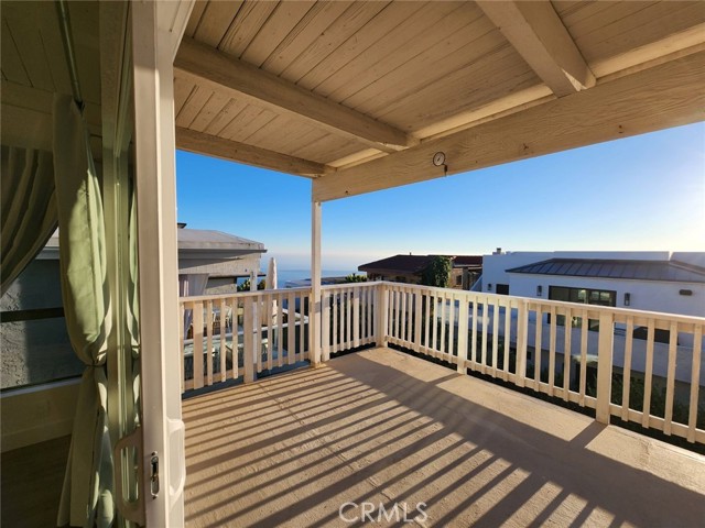 MLS #OC25193104 img 0