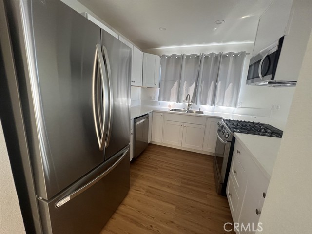 MLS #OC25193104 img 11