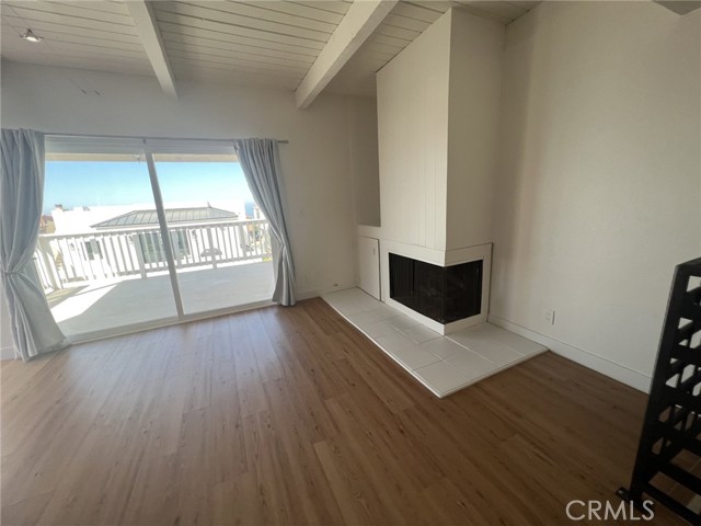 MLS #OC25193104 img 15