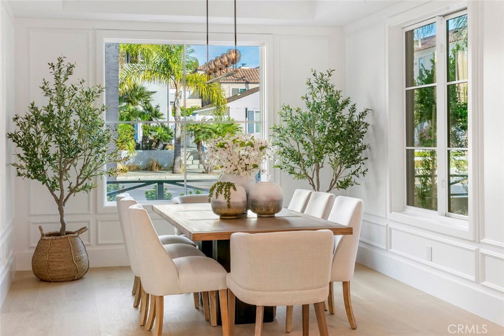 MLS #OC25193118 image #10