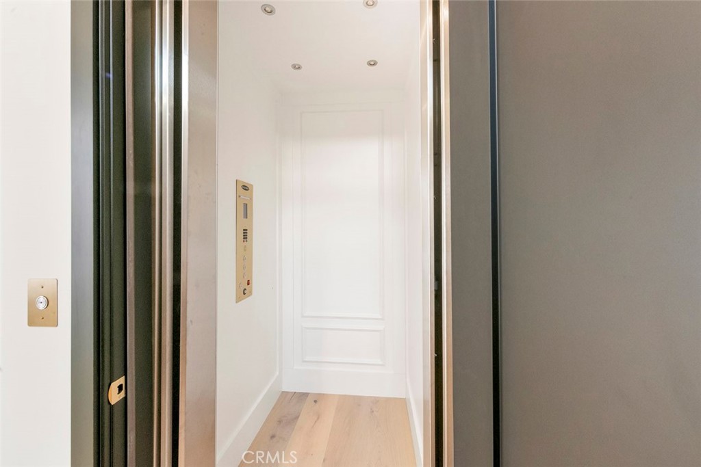 MLS #OC25193118 image #19