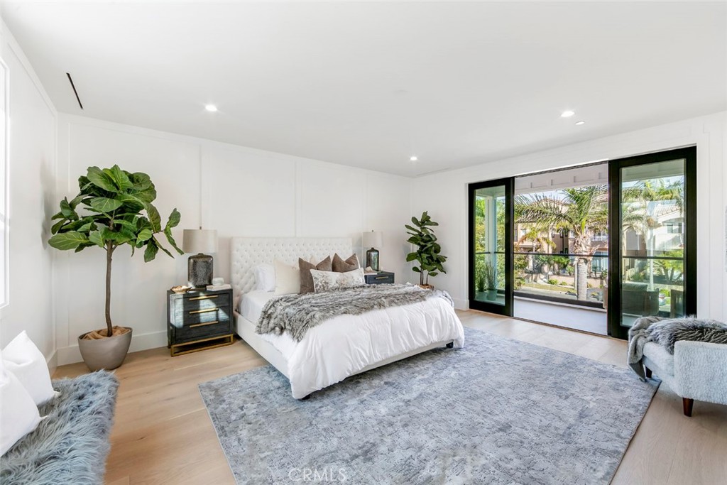 MLS #OC25193118 image #24