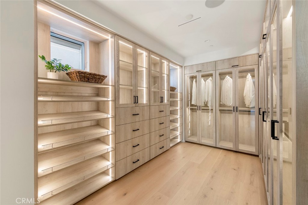 MLS #OC25193118 image #29