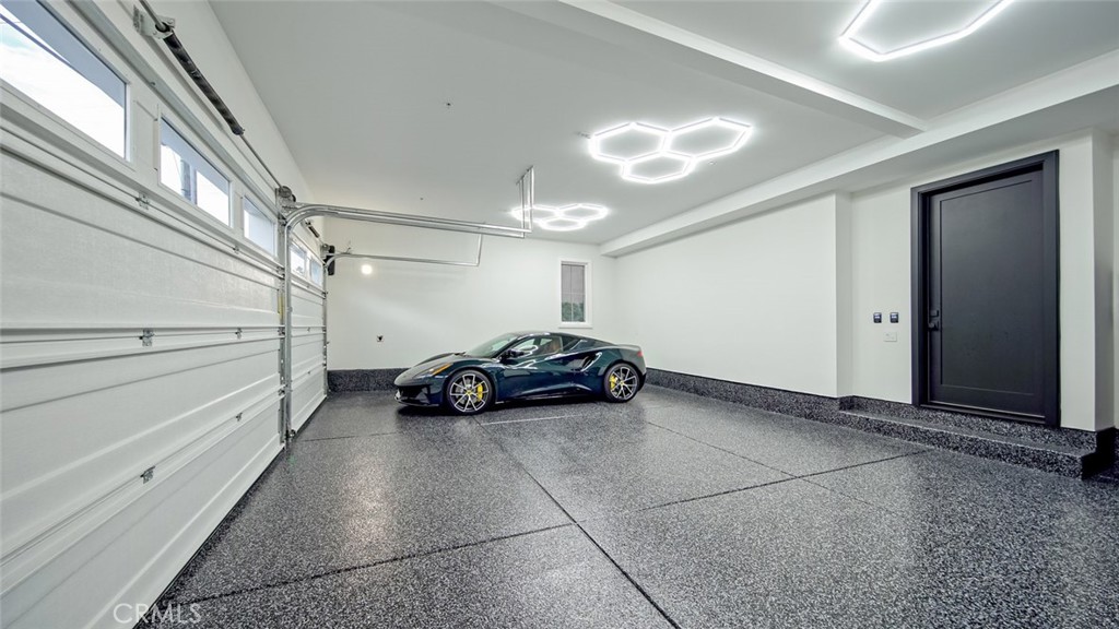 MLS #OC25193118 image #39