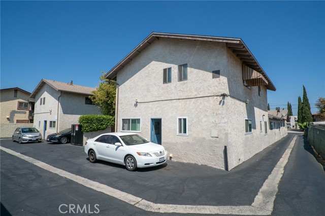 MLS #OC25193169 image #8