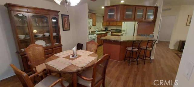 MLS #OC25193410 image #1