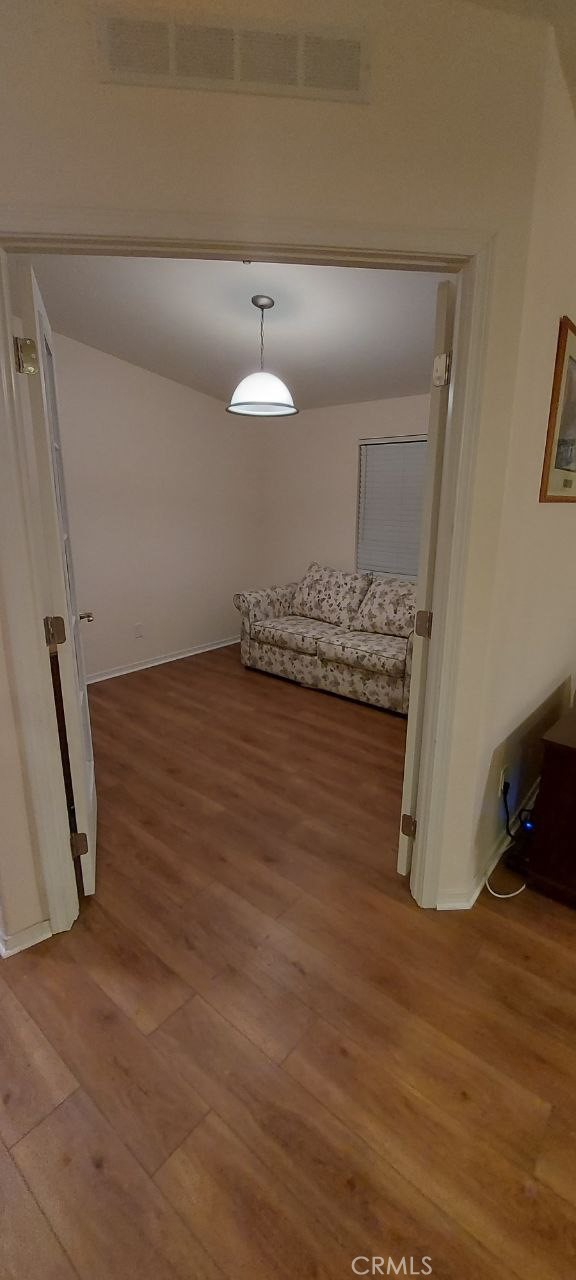 MLS #OC25193410 image #10