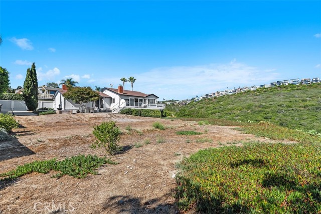 MLS #OC25193627 image #32