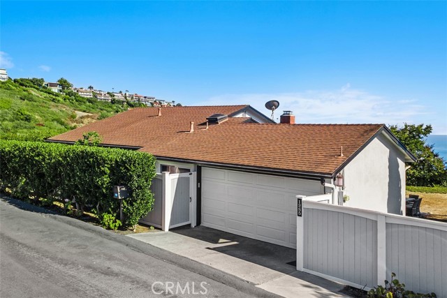 MLS #OC25193627 image #5