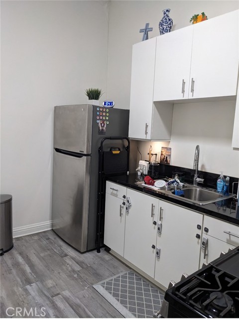 MLS #OC25193649 image #1