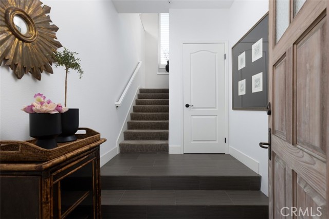 MLS #OC25193732 image #3