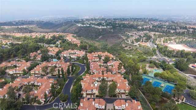 MLS #OC25193732 image #39